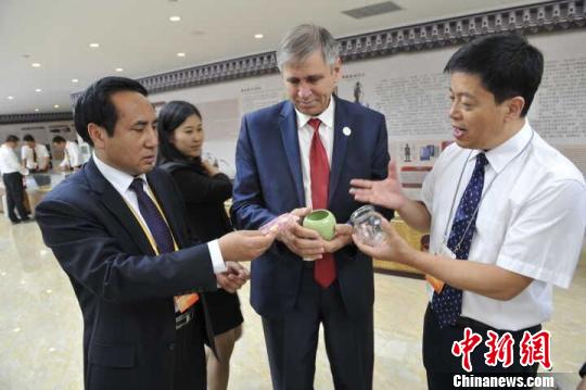 DCʡt(y)ԺoĦĻL˹Ͽ?WٛմɹR־(qing)z