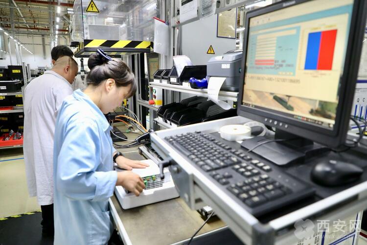 行走自貿(mào)區(qū) 金融護航智能制造 經(jīng)開區(qū)的“走出去”與“引進來”